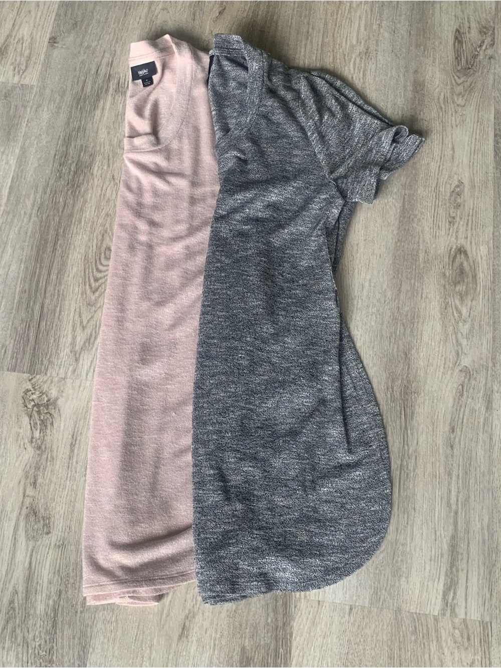 Bundle of 2 Mossimo High Side Slit Tunic Tee Shirts size small & medium - Picture 10 of 16